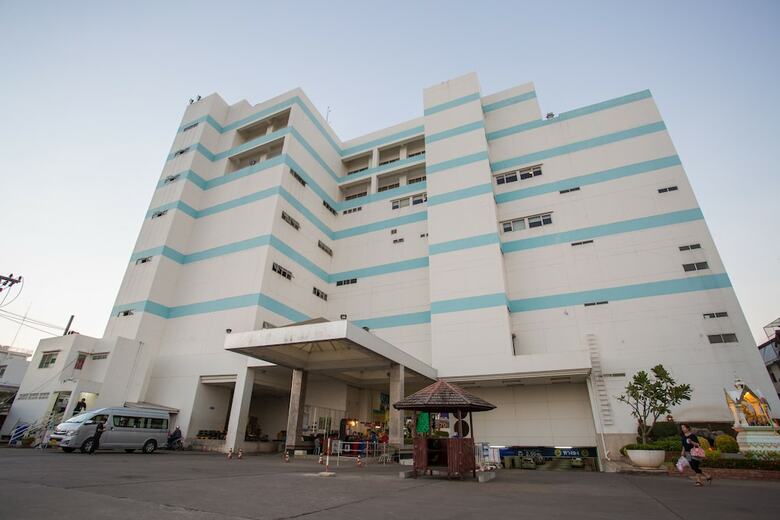 Friday Hotel