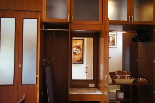 Hostal Rimtalay Angsila Guesthouse
