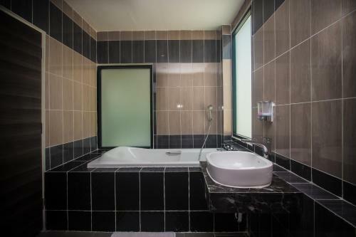 Hotel Saichon Grand View