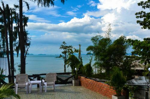 Baan Tubkaek Hotel