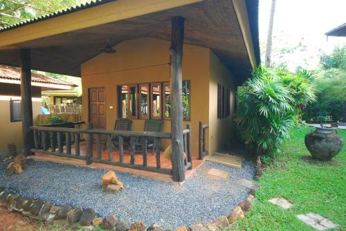 Hotel Melina Beach Front Bungalows