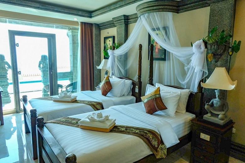 Le Palais Hotel