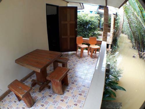 Riverside Palm Resort - Surat Thani