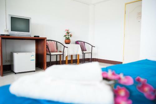 Hotel Nangpaya Hill Resort