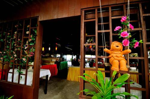Hotel Nangpaya Hill Resort