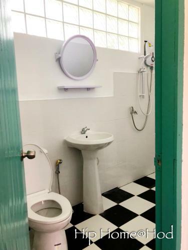 Hotel Hip Home At Hod