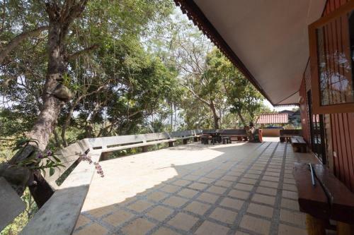 Mitkhoonyoum Hotel