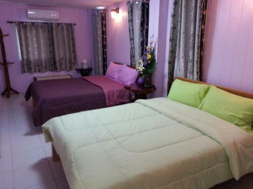 Hotel Baan Khaoneawdum