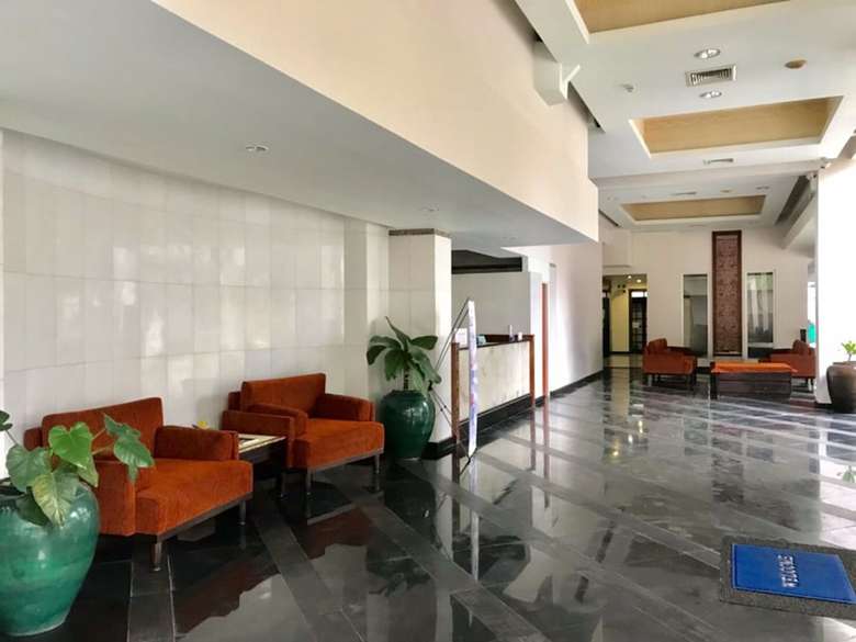 Apartamentos Twin Peaks Sukhumvit Suites