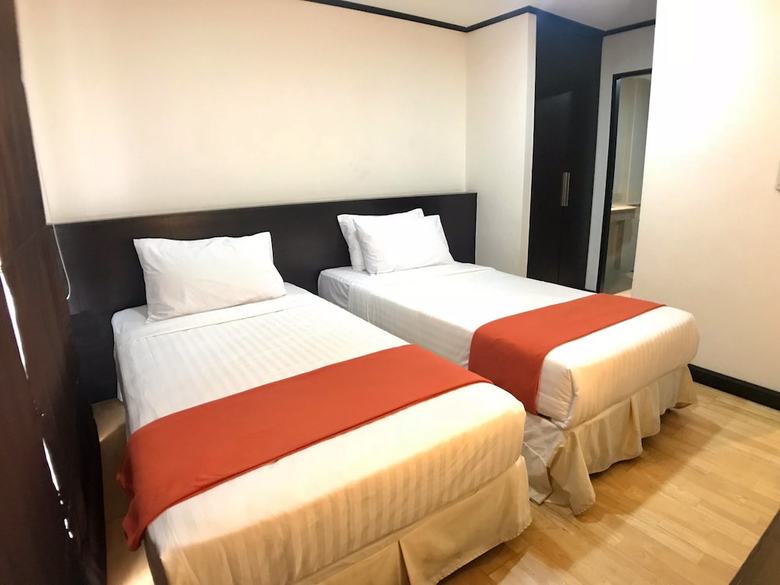 Apartamentos Twin Peaks Sukhumvit Suites