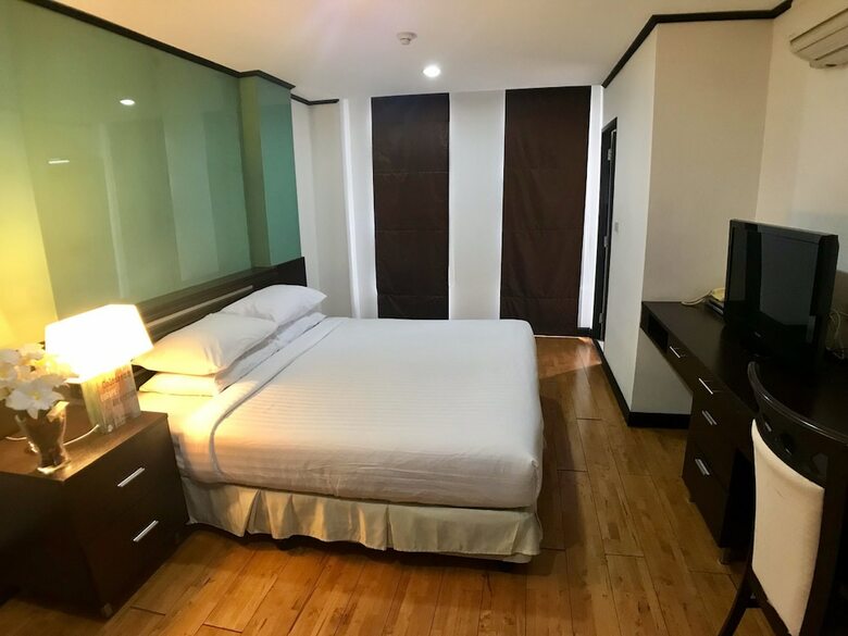Apartamentos Twin Peaks Sukhumvit Suites