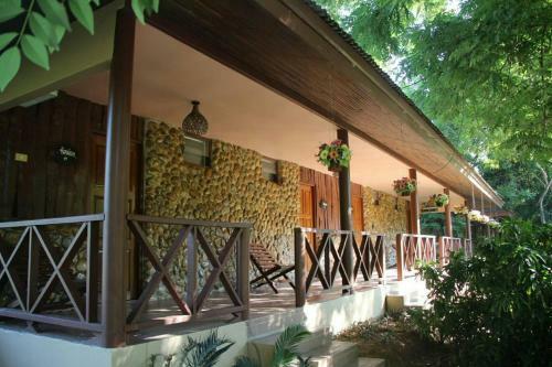 Hotel River Kwai Park & Resort