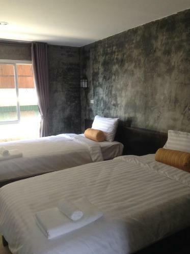 Come Moon Loft Hotel