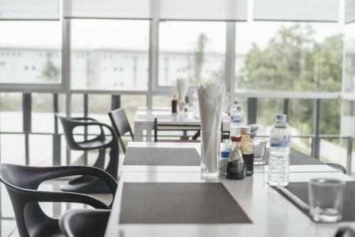 Hotel Plern Pailin Service Apartment
