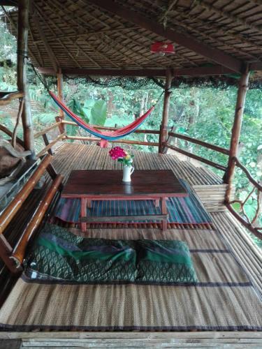 Hostal Rattana Bungalow Koh Chang