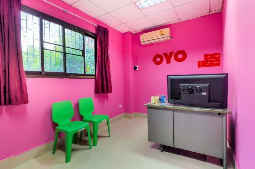 Oyo 577 For Love Hotel