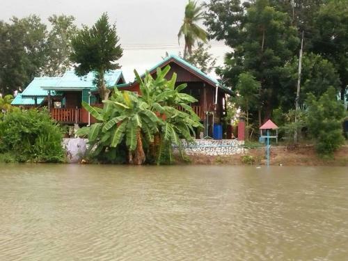 Hotel Ruenkhawhom Residence