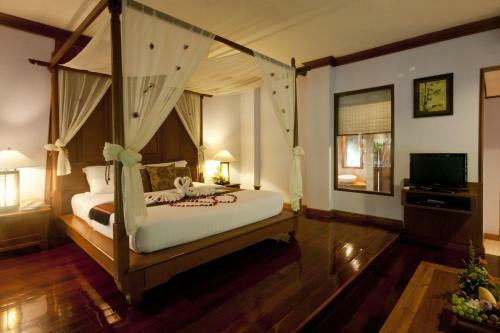 Hotel Sunrise Tropical Resort