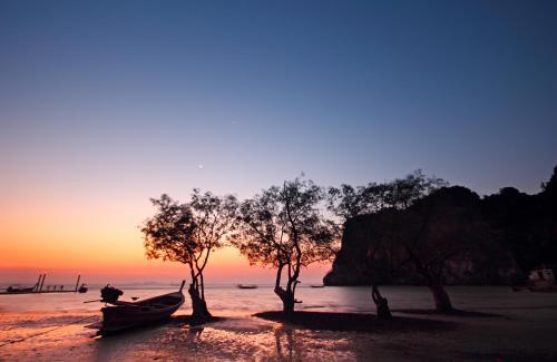 Hotel Sunrise Tropical Resort