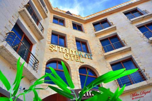 Hotel Sitamrat Otel