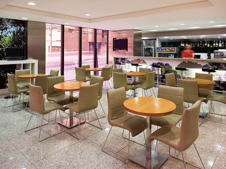 Hotel Ibis Curitiba Shopping