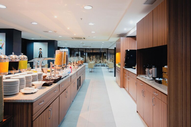 Hotel Ibis Curitiba Shopping