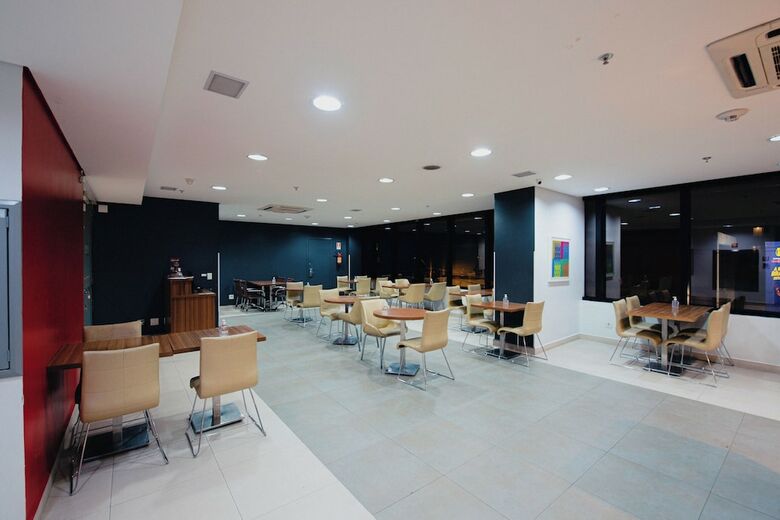 Hotel Ibis Curitiba Shopping