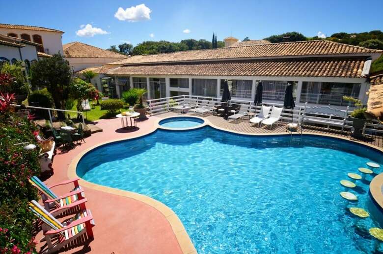 Hostal Pousada Pequena Tiradentes