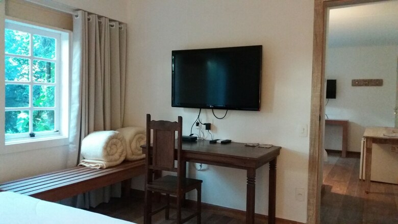 Hostal Pousada Cantares