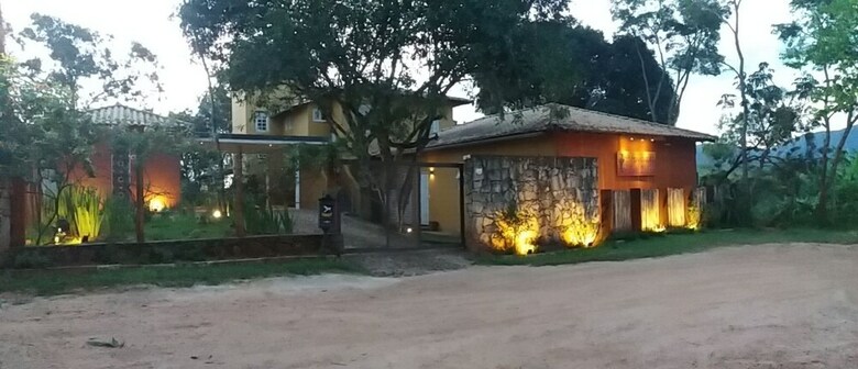 Hostal Pousada Cantares