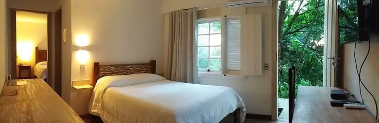 Hostal Pousada Cantares