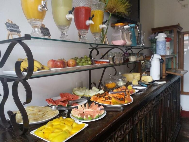 Hostal Pousada Araujo Bazilio