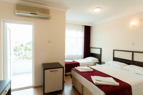 Hotel Palm Way Otel K���kkuyu
