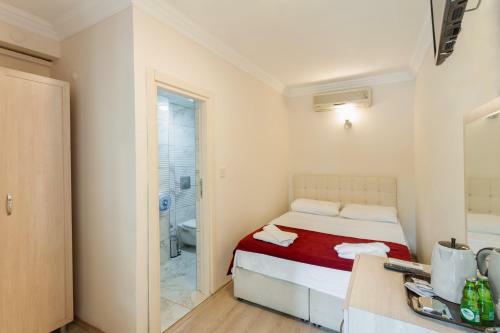 Hotel Palm Way Otel K���kkuyu