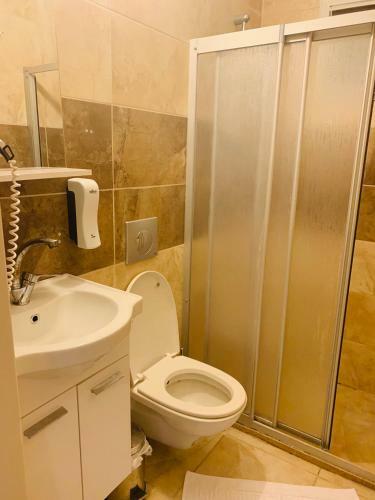 Hotel Palm Way Otel K���kkuyu