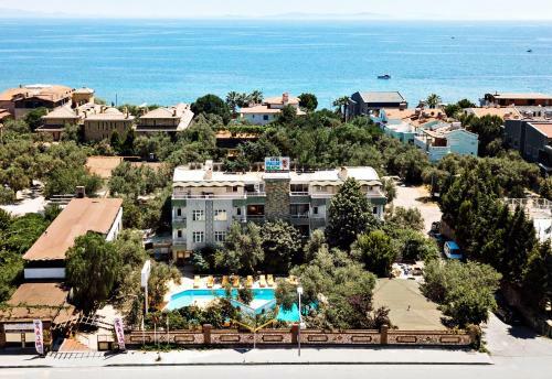 Hotel Palm Way Otel K���kkuyu