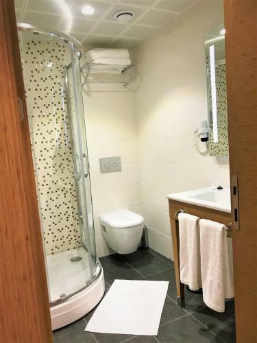 Golden Inn Hotel Uzung�l