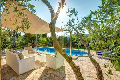 Doganyuva Villa Sleeps 6 Air Con