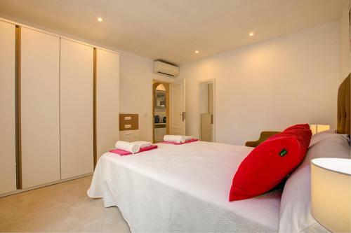 Doganyuva Villa Sleeps 6 Air Con