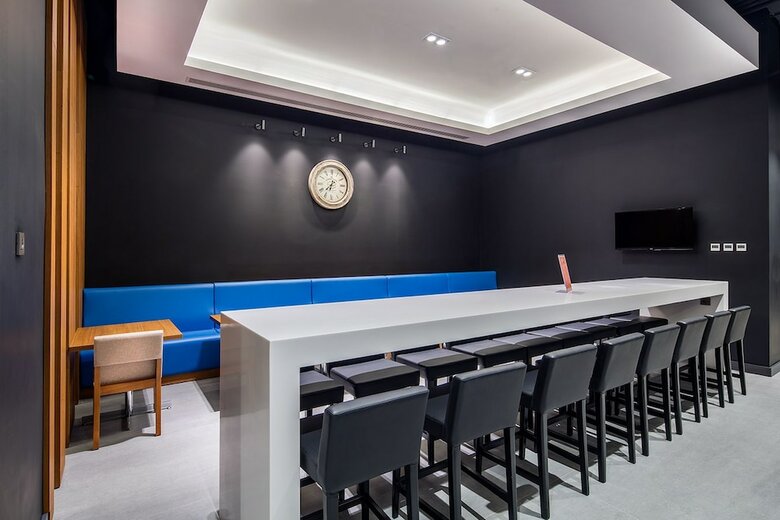 Hotel Hampton By Hilton Izmir Aliaga