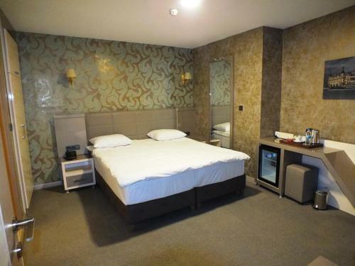 Hotel Colonia Park Otel