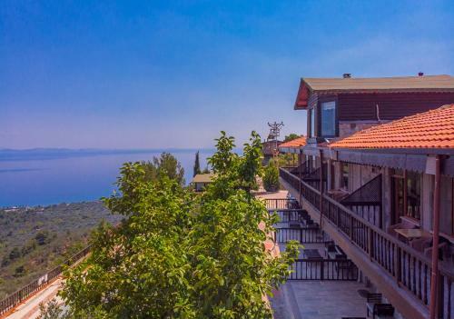 Hostal Assos Kartal Yuvasi Hotel