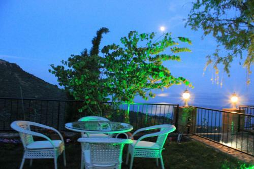 Hostal Assos Kartal Yuvasi Hotel