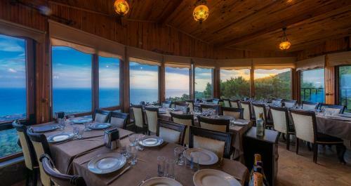 Hostal Assos Kartal Yuvasi Hotel