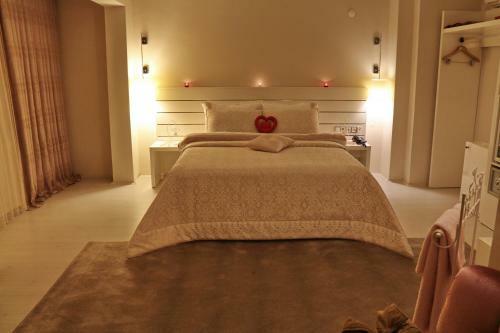 Enar Hotel