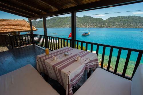 Bed & Breakfast Ankh Pension