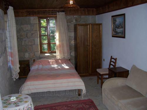 Hostal Zeushan Hotel