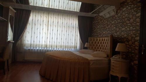 Hotel Zar?na But?k Otel