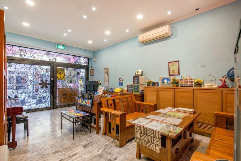 Bed & Breakfast Village Hostel