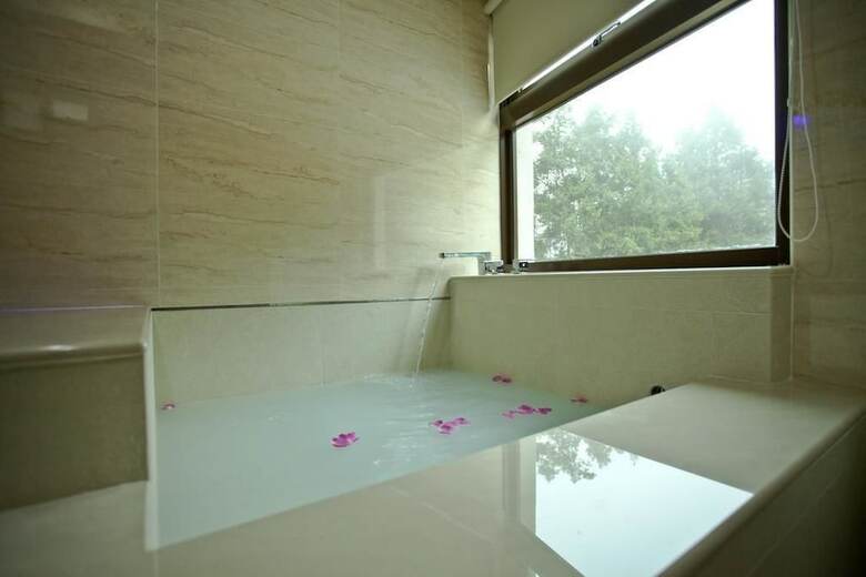 Bed & Breakfast Sin Ging Hong Resort